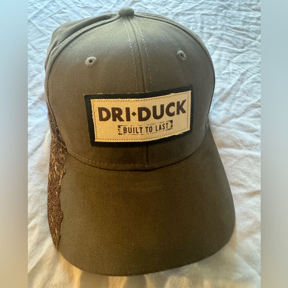 DRI-DUCK EXCAVATING HAT (NEW)